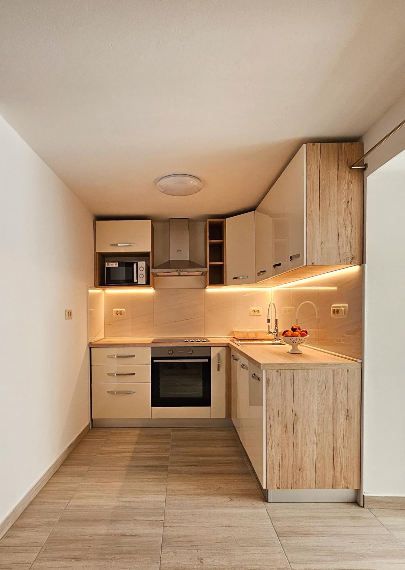 Apartman Petra Vrh  Exterior foto