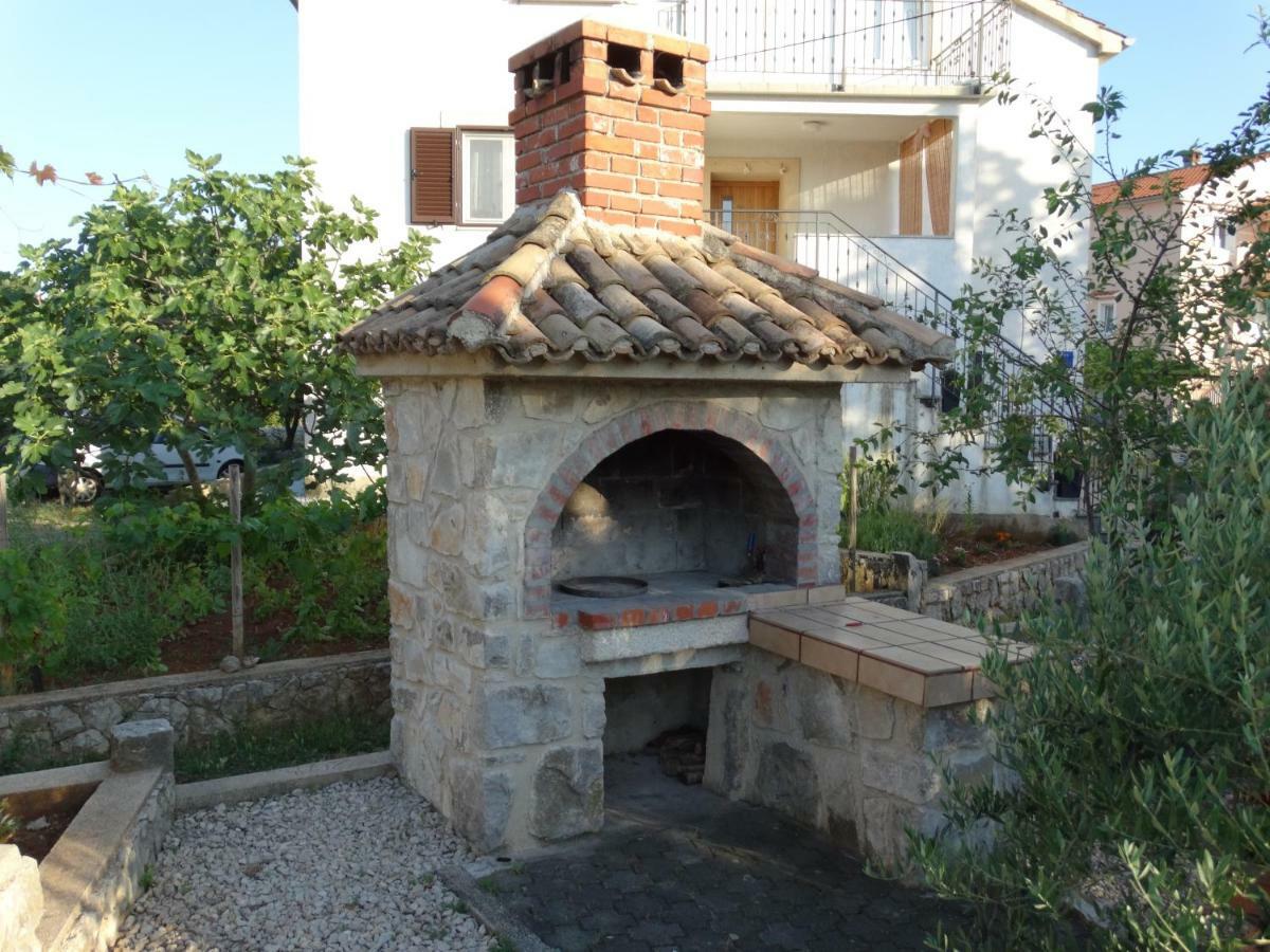 Apartman Petra Vrh  Exterior foto